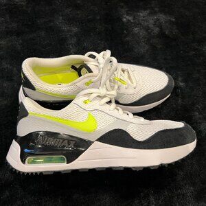Boys Nike Air Max Sneakers Size 7